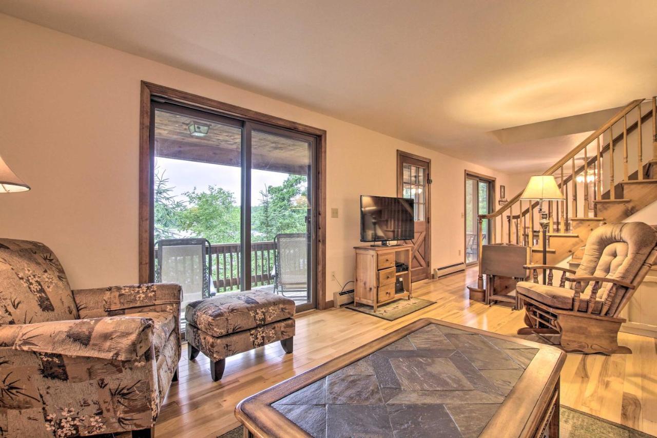 Waterfront New England House On Wickaboag Lake! West Brookfield Eksteriør bilde