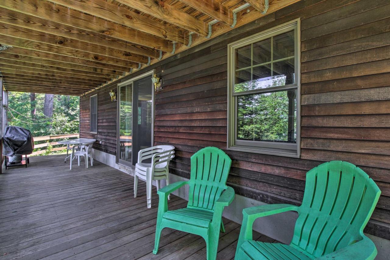 Waterfront New England House On Wickaboag Lake! West Brookfield Eksteriør bilde